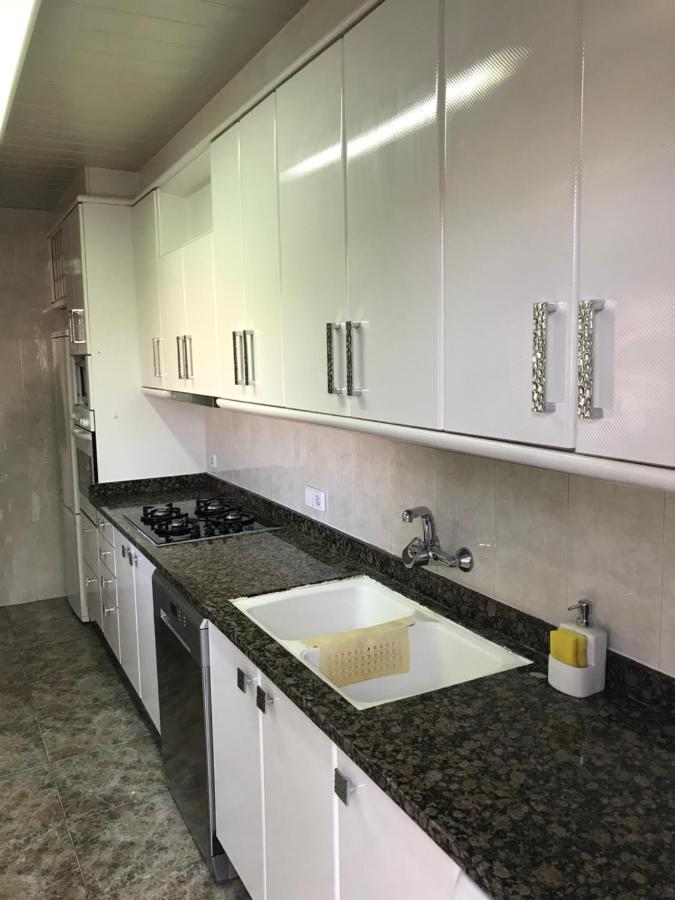 Piso Centrico Con Parking A 20Min De Barcelona Apartment Terrassa Ngoại thất bức ảnh