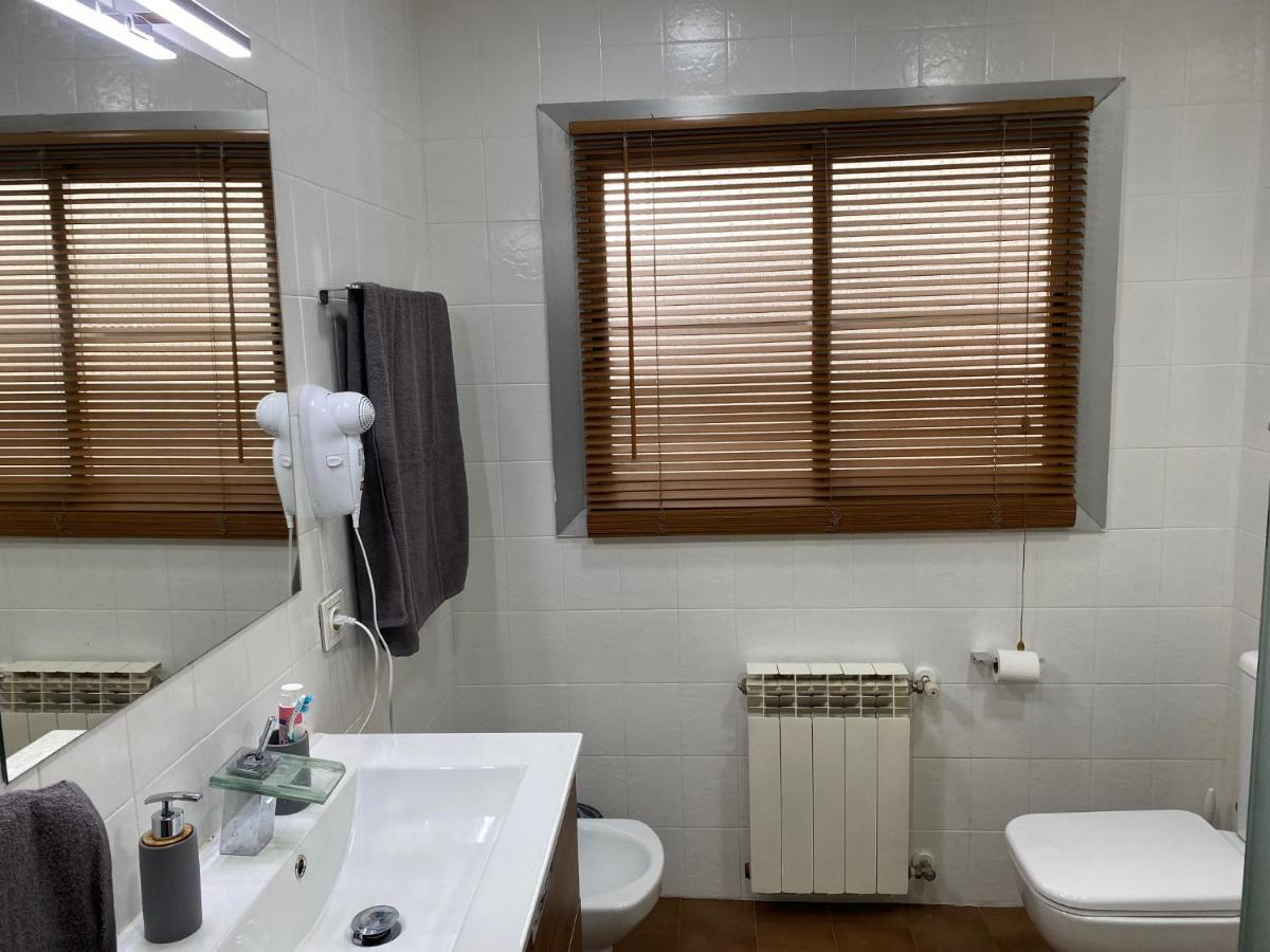 Piso Centrico Con Parking A 20Min De Barcelona Apartment Terrassa Ngoại thất bức ảnh